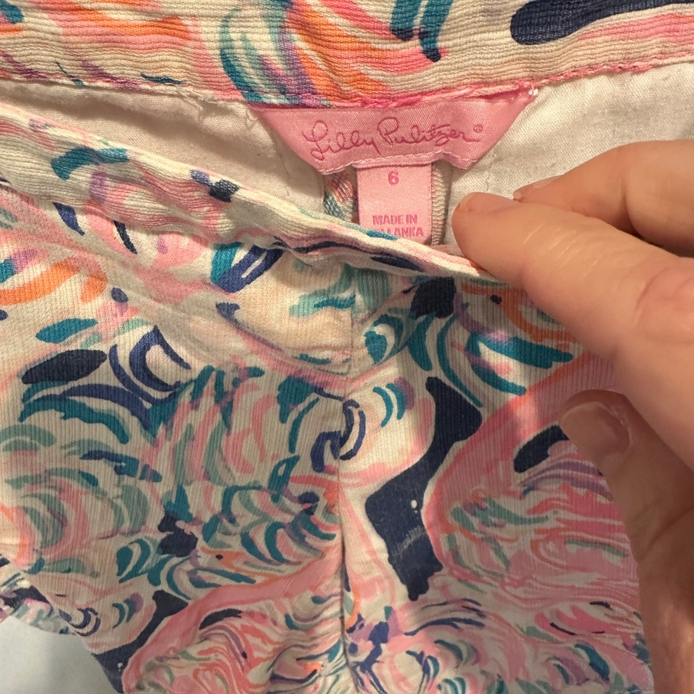 Colorful Patterned Shorts - Picture 4 of 6